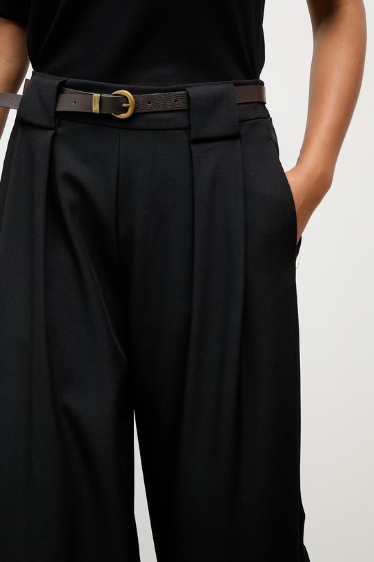 Answear.LAB spodnie damskie czarny WS26-SPD044