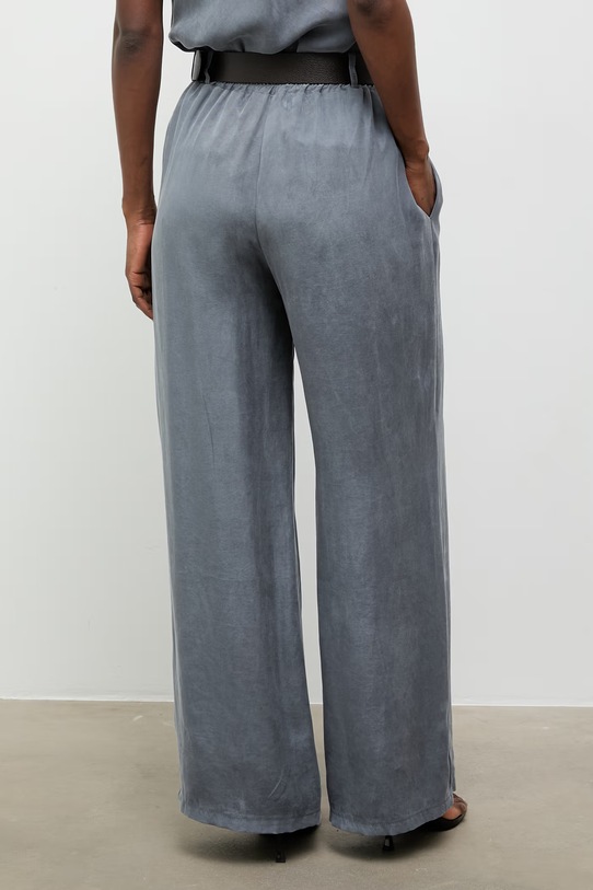 Odzież Answear.LAB spodnie damskie z lyocellu 95106.iak niebieski