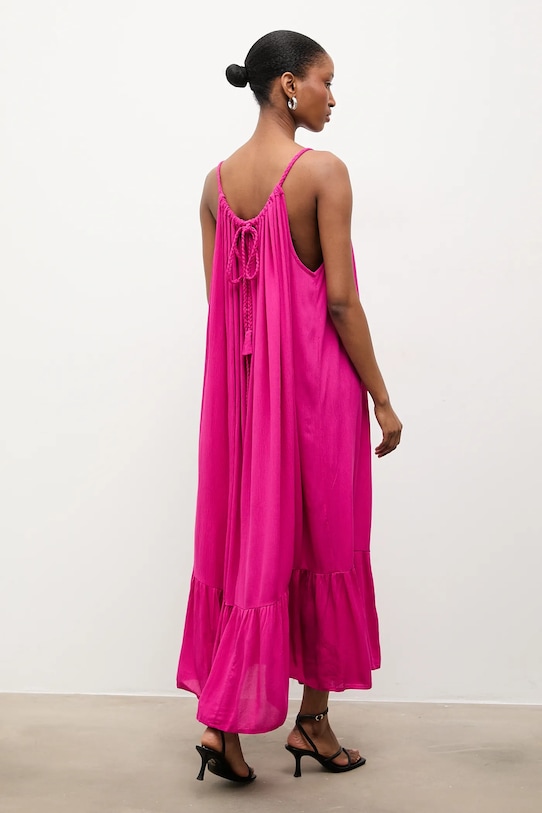 Answear.LAB sukienka casual różowy Venezia.hak