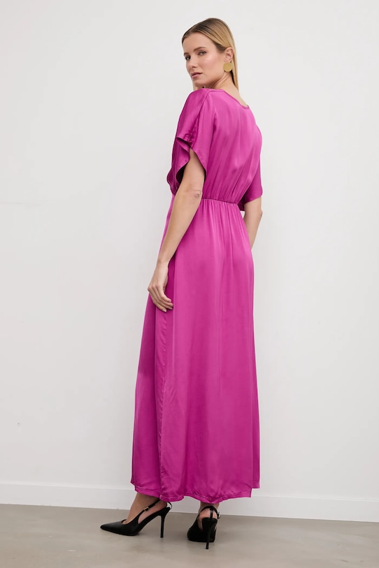 Odzież Answear.LAB sukienka AB665.iak różowy