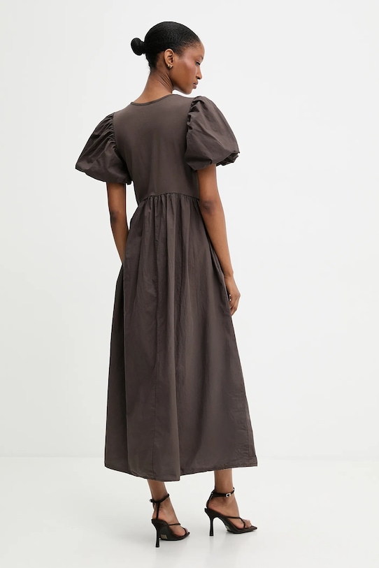 Oblečenie Bavlnené šaty Answear.LAB 51419.iak hnedá