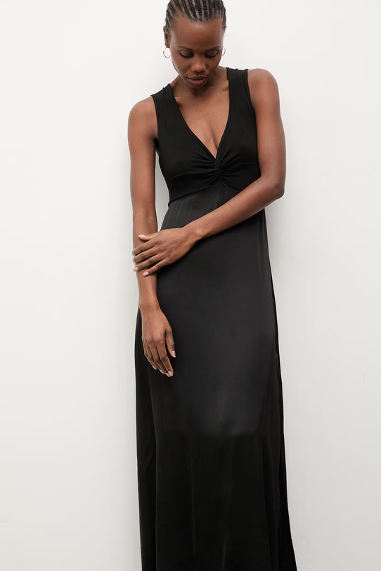 Answear.LAB sukienka z wiskozy czarny WS26-SUD031