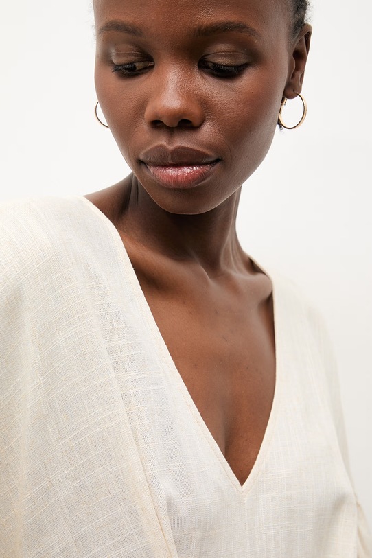 Answear.LAB sukienka letnia z lnem WS26-SUD037 beżowy