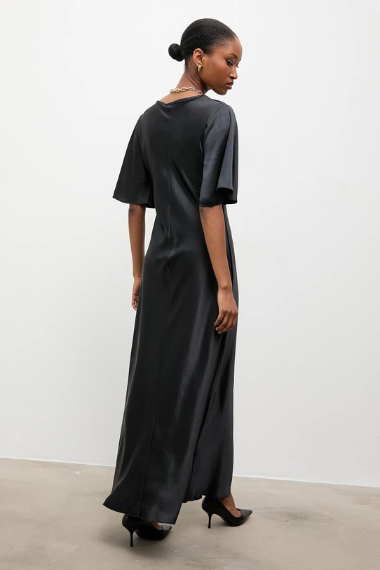 Odzież Answear.LAB sukienka 93672.iok czarny