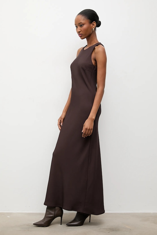 Answear.LAB sukienka brązowy 93727.iok