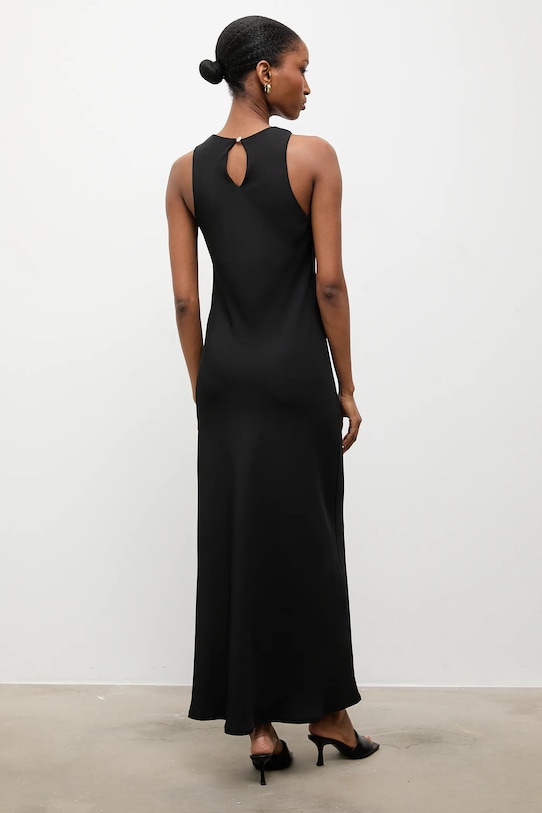 Odzież Answear.LAB sukienka 93727.iok czarny