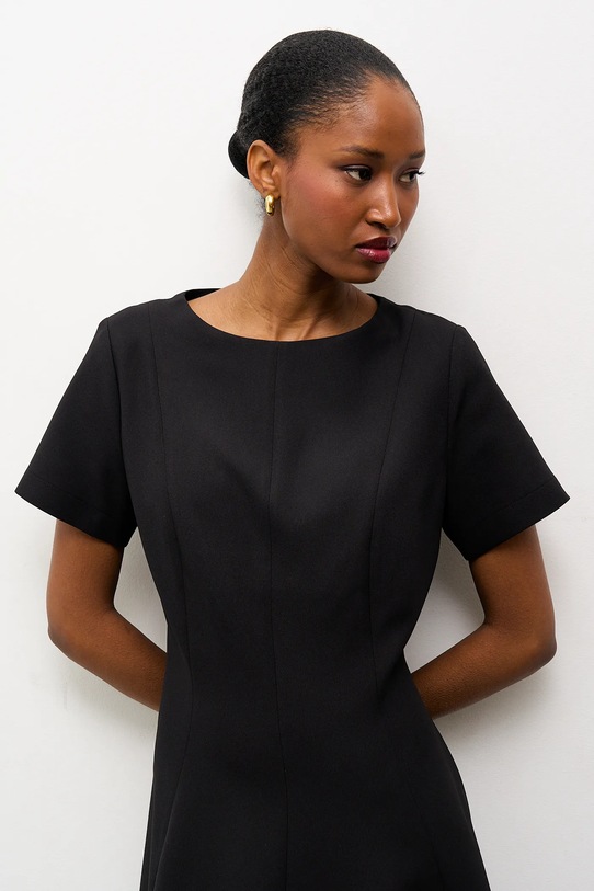 Answear.LAB sukienka czarny UP26K-202021.tok