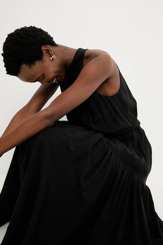 Answear.LAB sukienka 07809-262.hak czarny