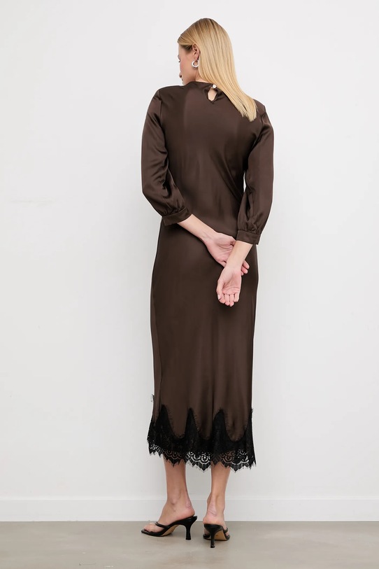Odzież Answear.LAB sukienka wiskozowa 95930.isr brązowy