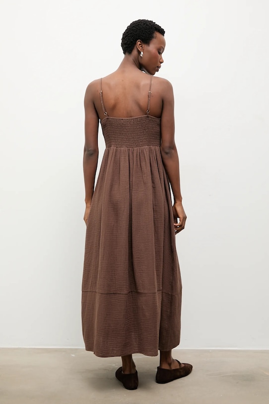 Ρούχα Φόρεμα από λινό Answear.LAB E26-117.fjk καφέ