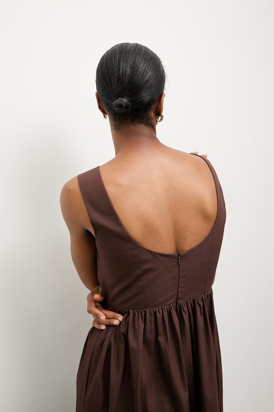 Answear.LAB sukienka bawełniana WS26-SUD096 brązowy