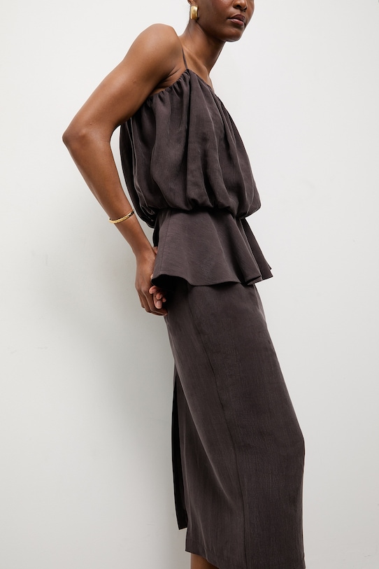 Answear.LAB sukienka WS26-SUD100 brązowy WS26