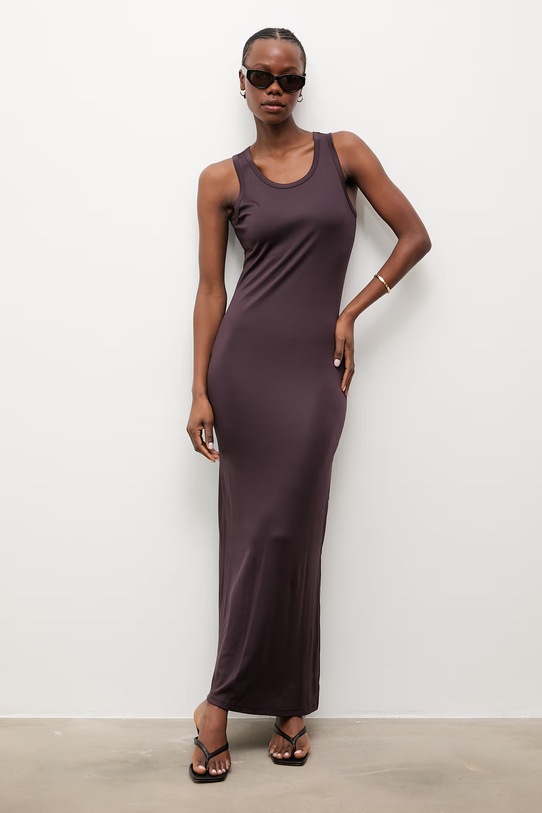 Answear.LAB sukienka z wiskozy brązowy WS26-SUD109