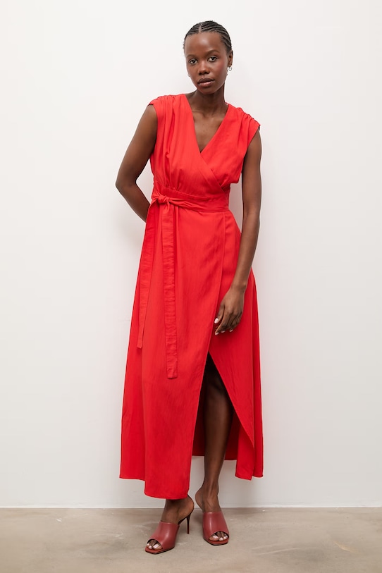 Odzież Answear.LAB sukienka letnia z wiskozy WS26-SUD110 czerwony