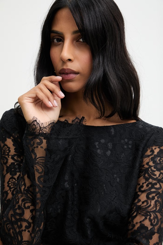 Answear.LAB sukienka czarny 72505.tok