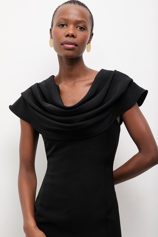 Answear.LAB sukienka czarny VERA.tok