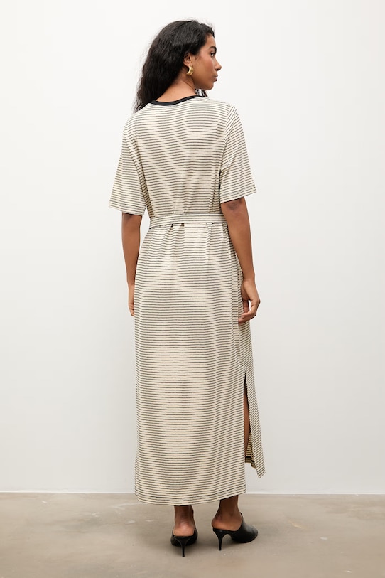 Oblečenie Answear.LAB letné šaty s prímesou ľanu TRA.SS.3.ok biela