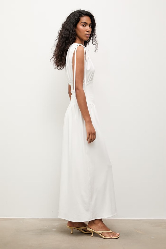 Answear.LAB sukienka z wiskozą WS26-SUD176 biały WS26