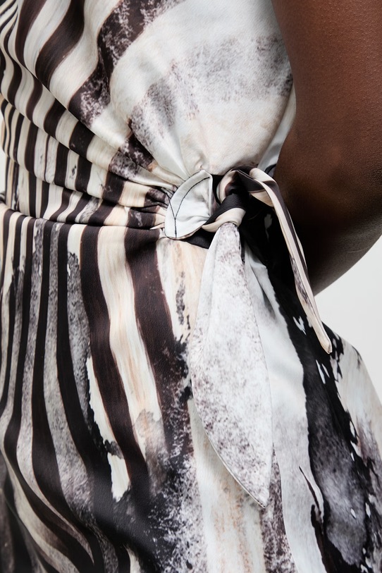 Answear.LAB sukienka drapowana 58467.tok biały