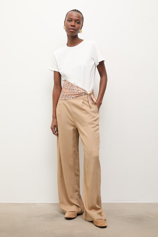 Answear.LAB t-shirt damski bawełniany z elastanem WS26-TSD006 brązowy WS26