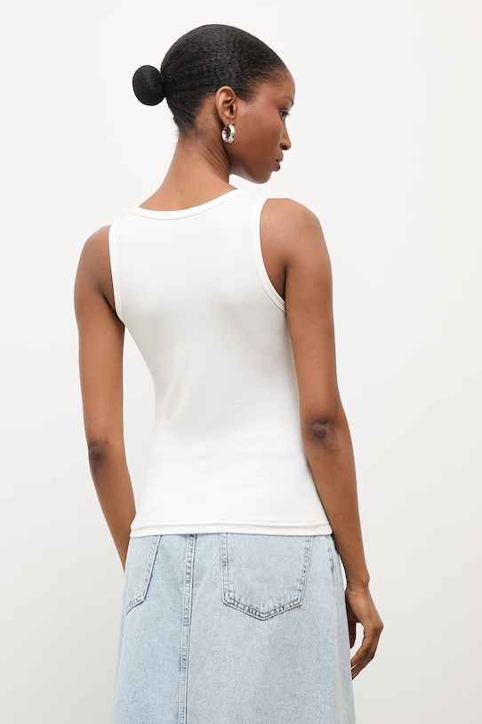 Odzież Answear.LAB top damski z wiskozą WS26-TSD012 biały