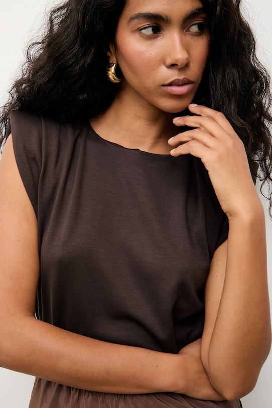 Answear.LAB t-shirt damski z wiskozą brązowy WS26-TSD014