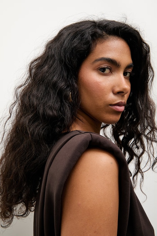 Answear.LAB t-shirt damski z wiskozą WS26-TSD014 brązowy