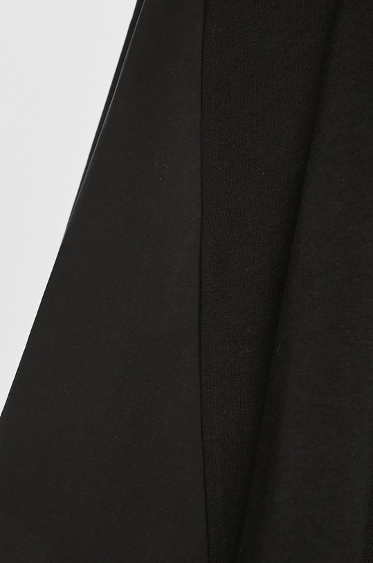 Answear.LAB - Felső Sweet & Salty SOC2.Q fekete