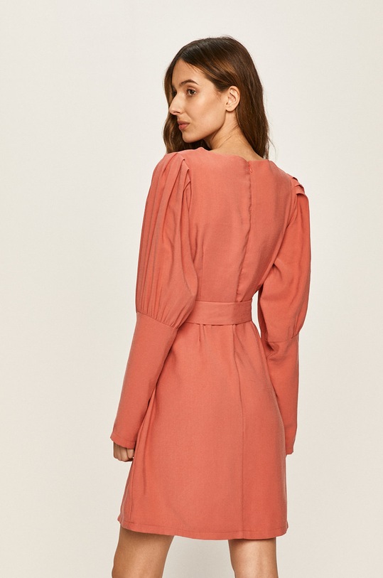 Oblečenie Answear.LAB - Šaty L1025A.AA ružová
