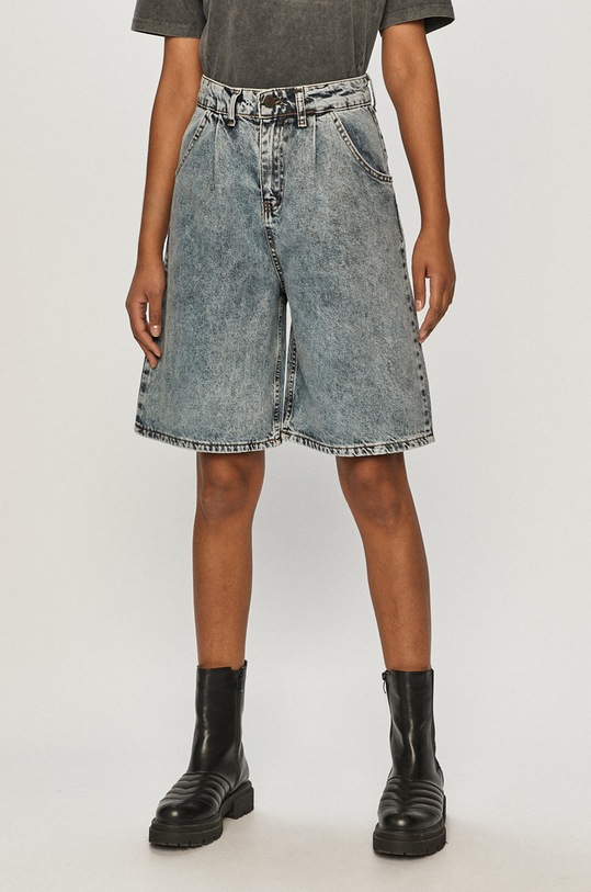 Rifľové krátke nohavice Answear.LAB modrá 6057.1.DA