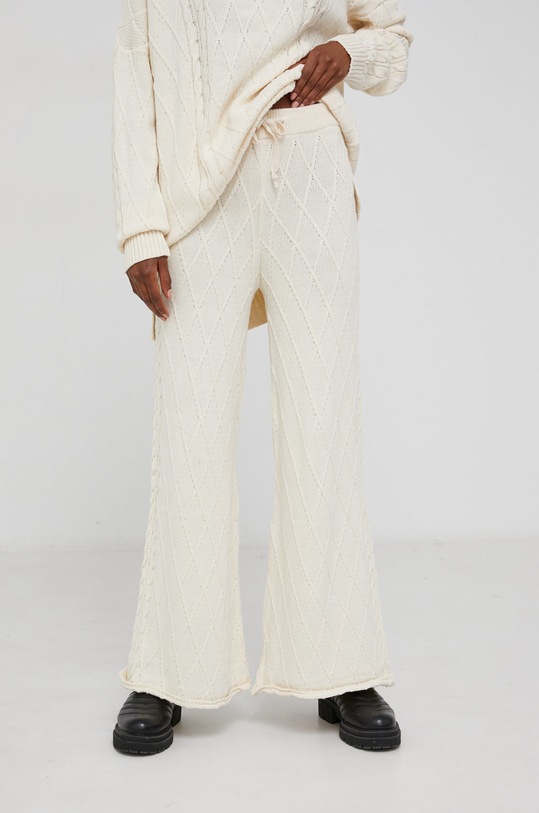 Answear Lab Komplet z domieszką wełny 3329.1.AJ beżowy