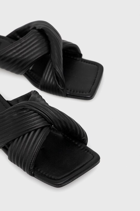 Шльопанці Answear.LAB HY2T11.AA чорний WW22