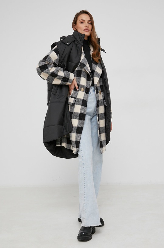 Kabát s vlnou Answear.LAB J33250.AJ černá WW22