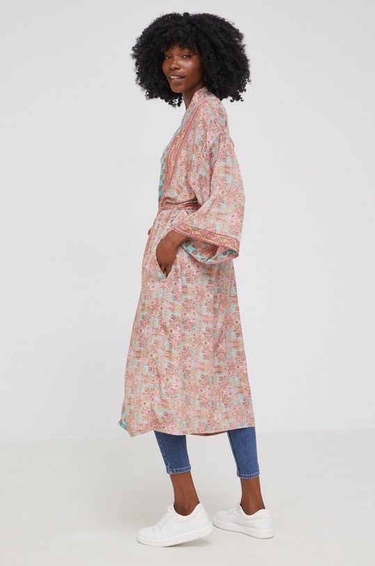 Oblečenie Hodvábne kimono Answear.LAB X Limitovaná festivalová kolekcia BE BRAVE 6872.2W ružová