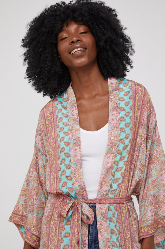 Hodvábne kimono Answear.LAB X Limitovaná festivalová kolekcia BE BRAVE ružová 6872.2W