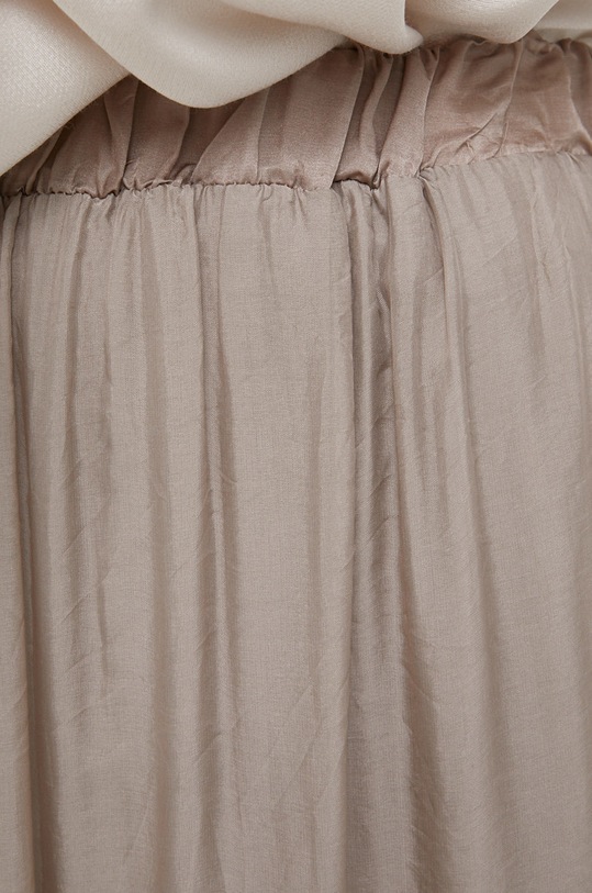 Answear Lab - Spódnica z jedwabiem beżowy 2153.1KR