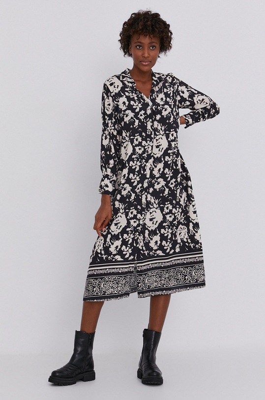 Šaty Answear.LAB A3618PV.KR čierna WZ21