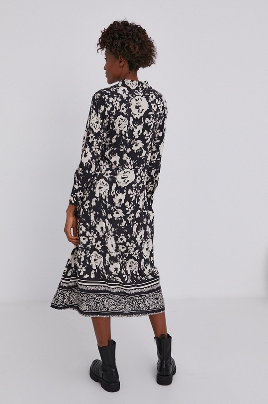 Oblečenie Šaty Answear.LAB A3618PV.KR čierna