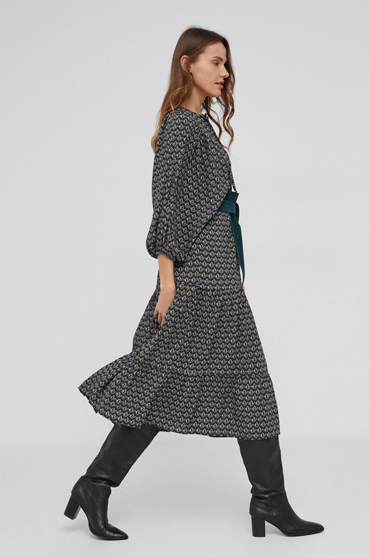 Answear Lab Sukienka trzy czwarte zielony 38648.HX0202c.1KR