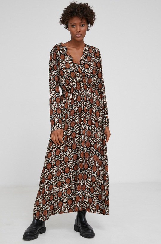 Šaty Answear.LAB L5045.1KR hnědá WW22