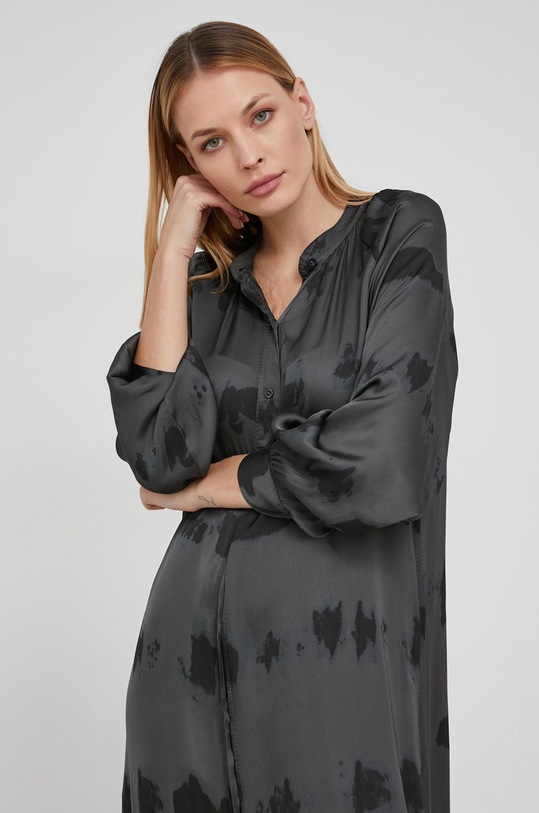 Answear Lab Sukienka z jedwabiem czarny 80204.1KR