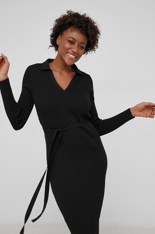 Haljina Answear.LAB bez uzorka crna SNG.25.AJ