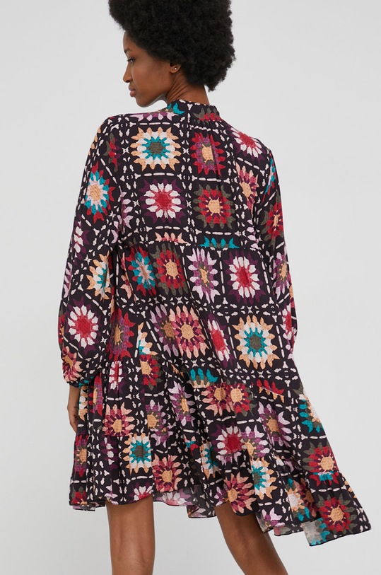 Odzież Answear Lab Sukienka 9805.1.1.DA czarny