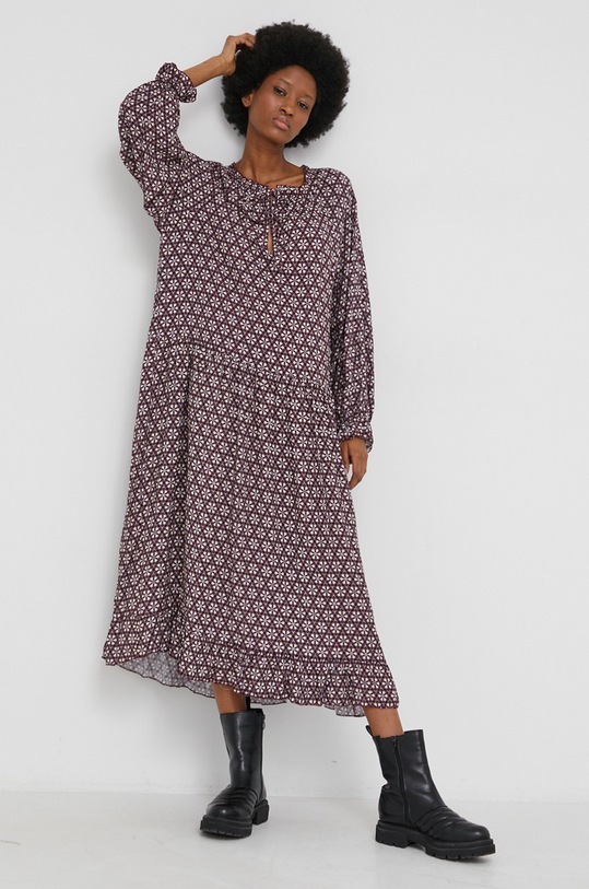 Answear Lab Sukienka 38491D.PV494.1.AJ fioletowy WW22
