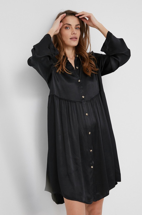 Answear Lab sukienka casual czarny 75.1.1RK