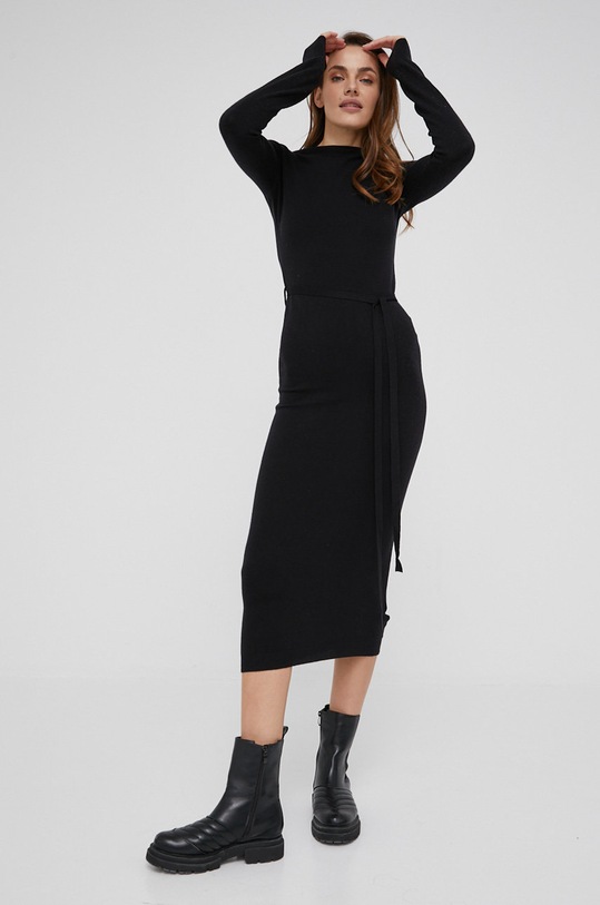 Šaty Answear.LAB W2307.MB černá WW22