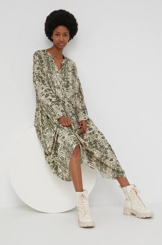 Answear Lab sukienka casual zielony 27386.KR