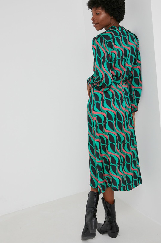 Odzież Answear Lab sukienka z jedwabiem G5332.1K zielony