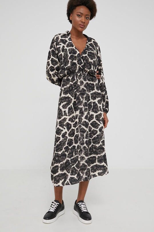 Answear Lab sukienka 4520.DA czarny WW22