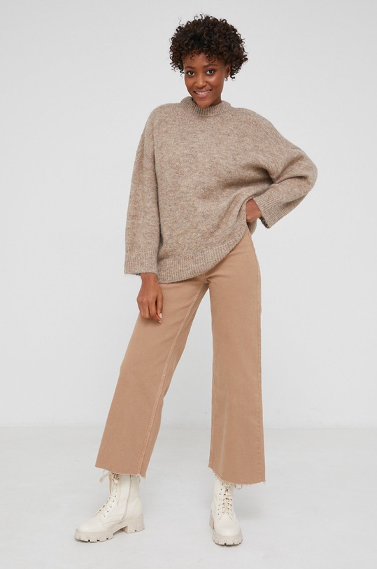 Answear Lab Sweter z wełną okrągły beżowy 4517.1.KR